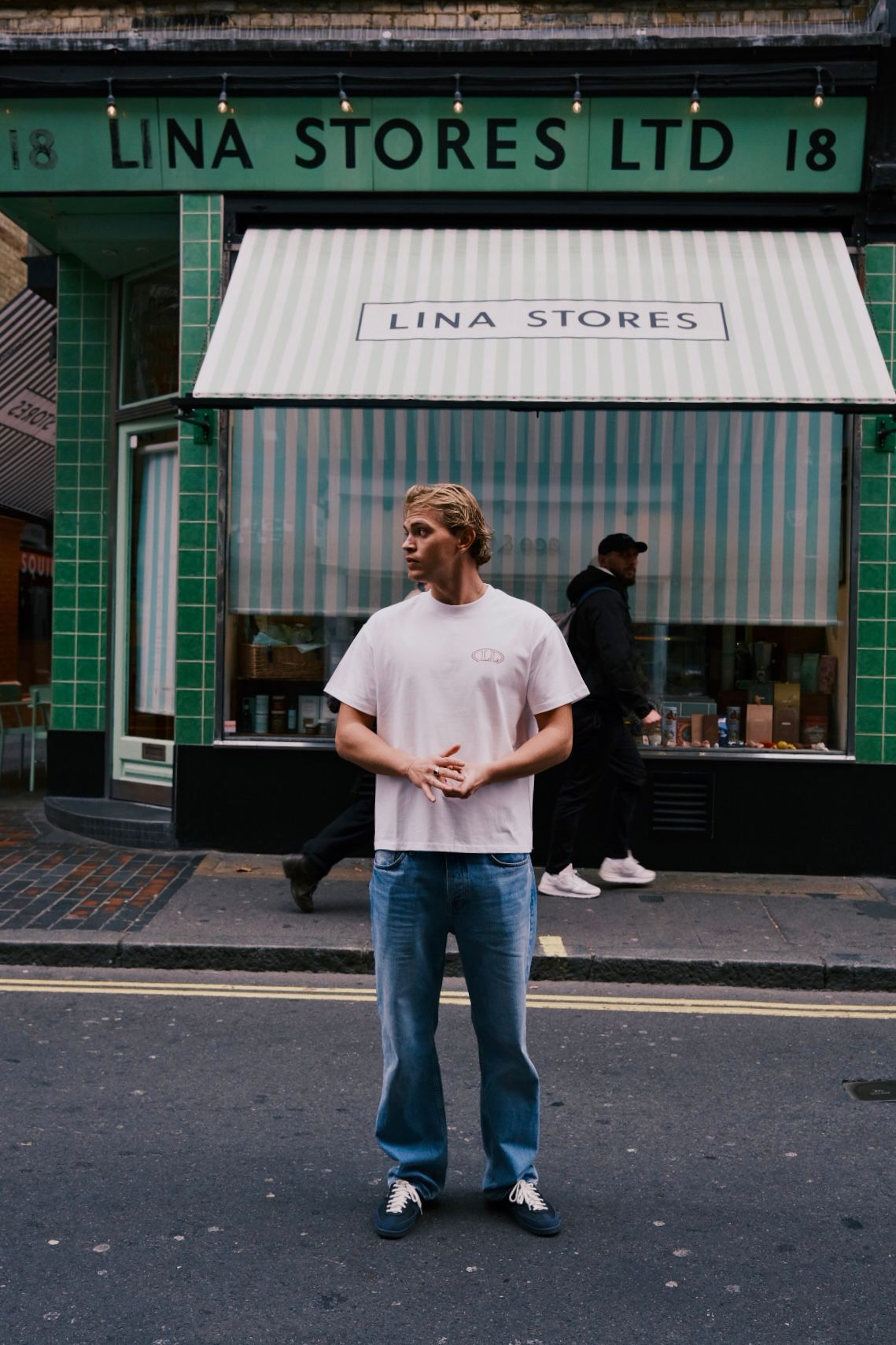 Signature Graphic T-shirt White